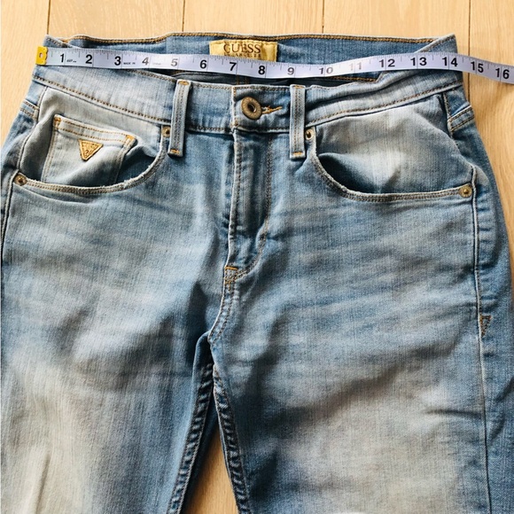 Guess Vermont Slim Light Wash Jeans Size 30x32 - Picture 2 of 13